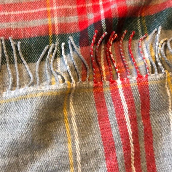Jcrew plaid blanket scarf - Picture 2 of 2